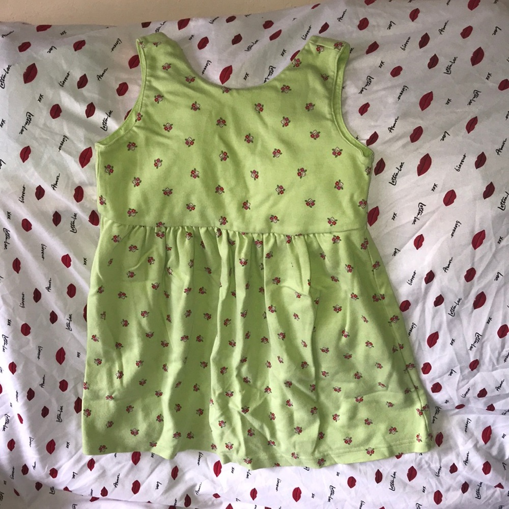 G x-large (6 yrs.) green pink red and white dress 💕